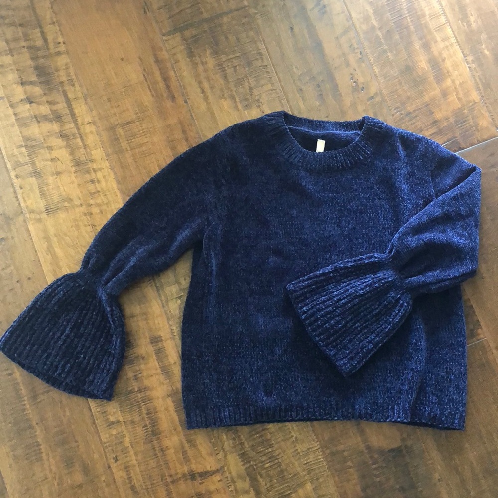 Chenille navy blue sweater